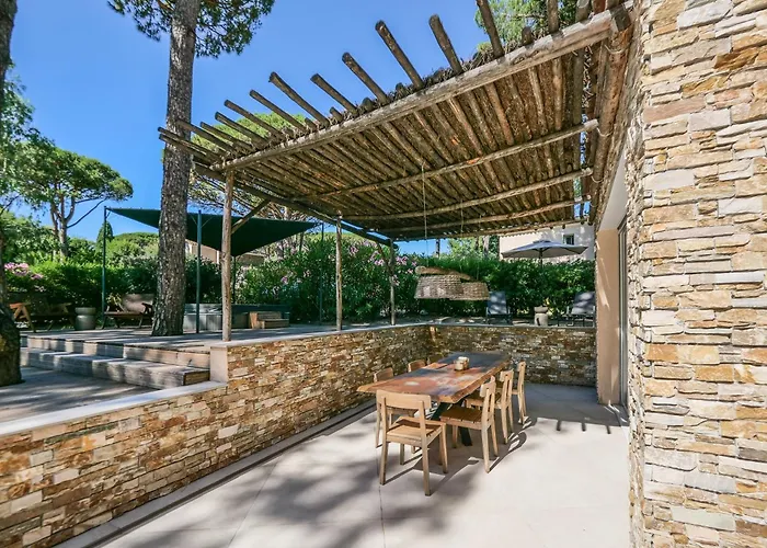 Pinede Proche Et Tropez